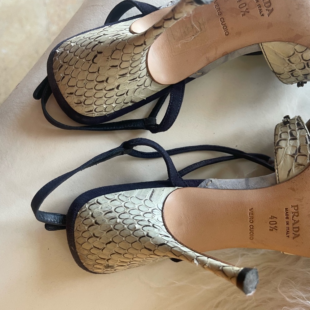 Vintage Prada Women's Strappy Heels - Black and Gold - Picture 9 of 16